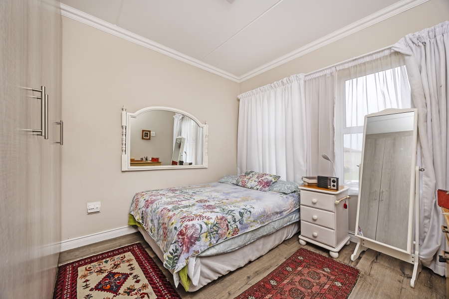 2 Bedroom Property for Sale in Sonkring Western Cape